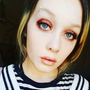 Meet your Posher, Shyan